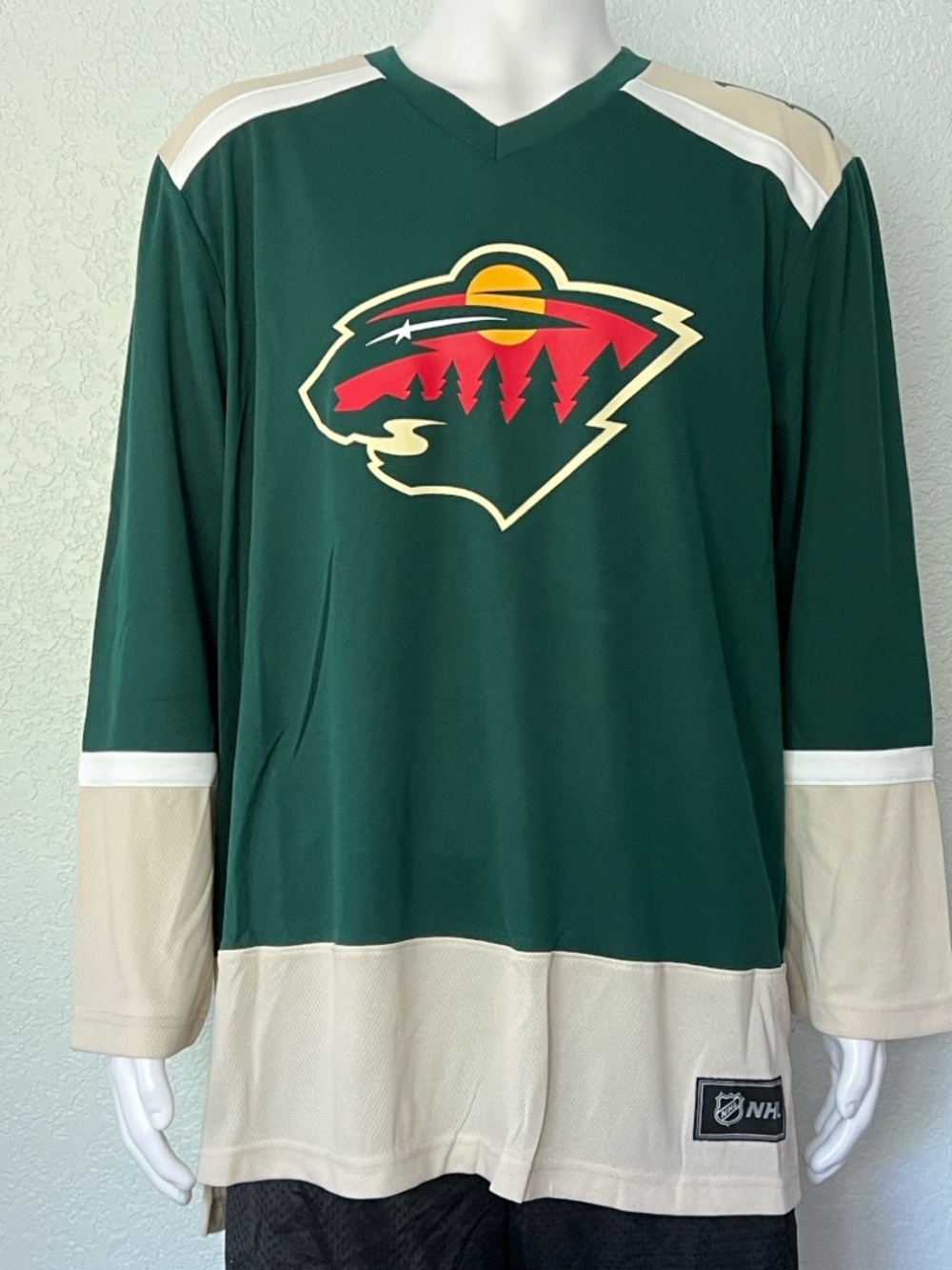 Minnesota Wild Kaprizov 97 NHL Jersey Green Tan NWT Size XL  Hockey Fan